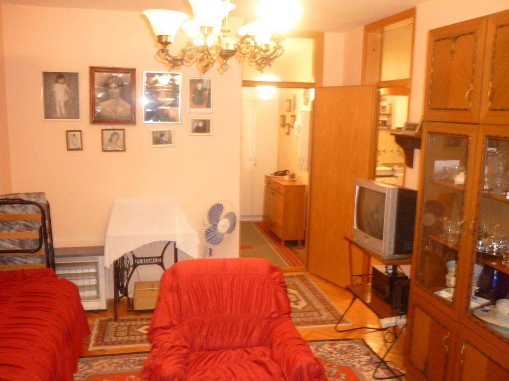 Paunovic Apartments Tivat Room photo